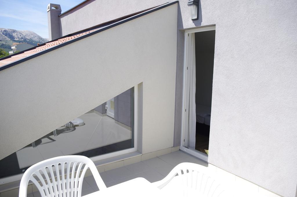 Apartments Santis10 Baška Zewnętrze zdjęcie